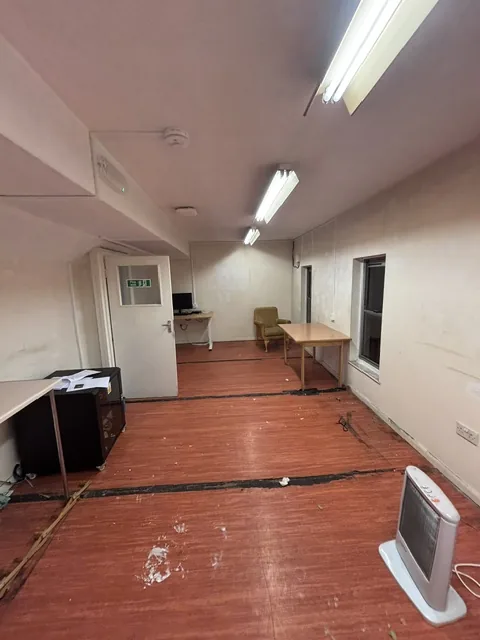Asbestos artex removal from plasterboard walls in Charlton