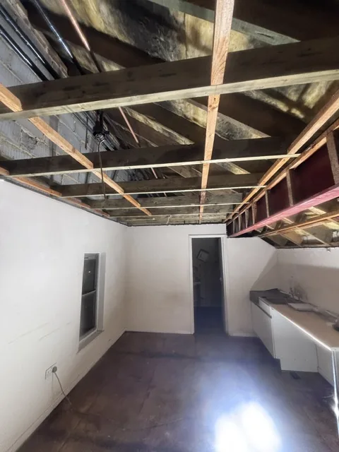 Controlled artex plasterboard strip-out in Charlton