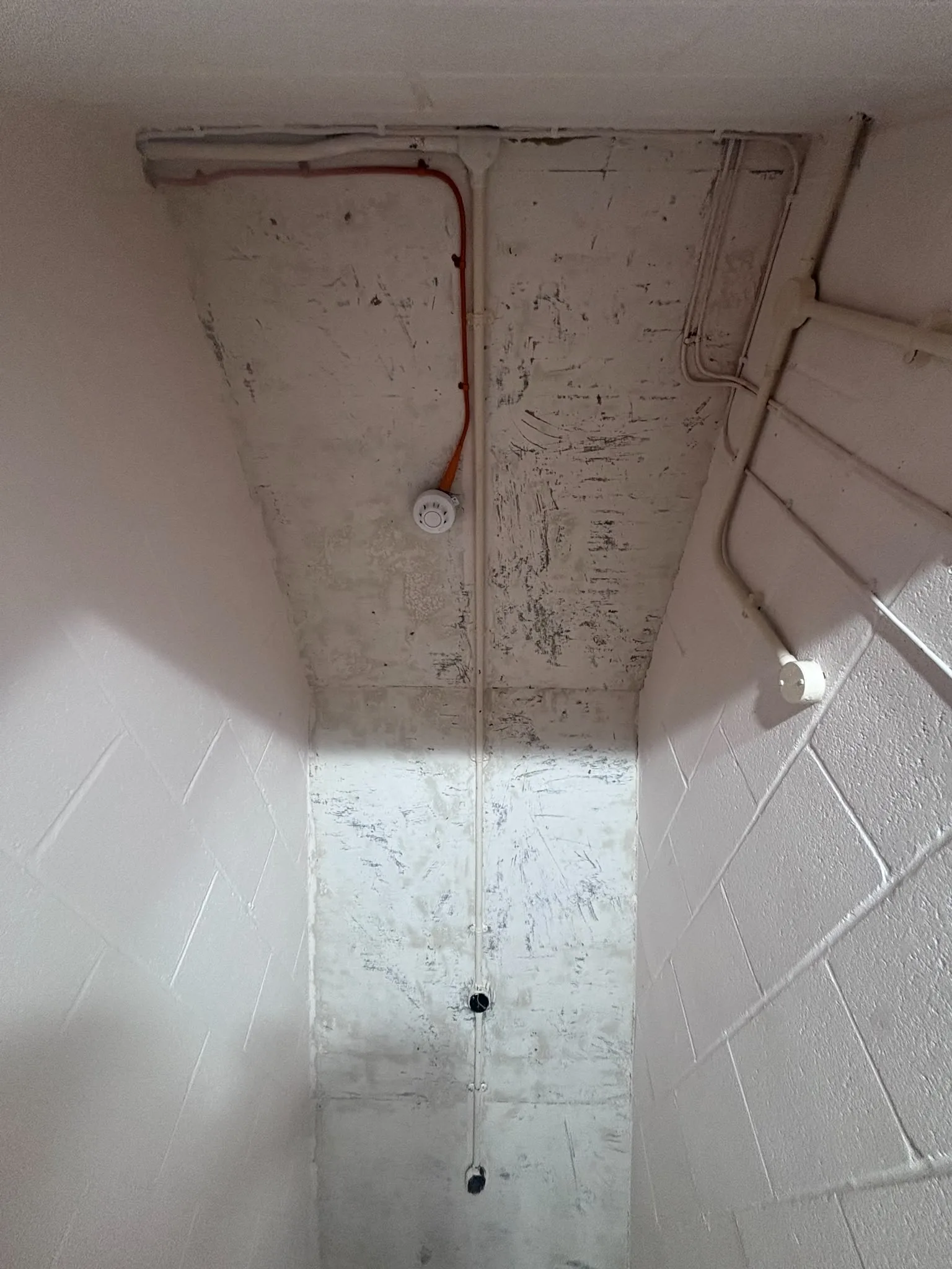 Licensed asbestos gasket removal in a Charlton commercial property